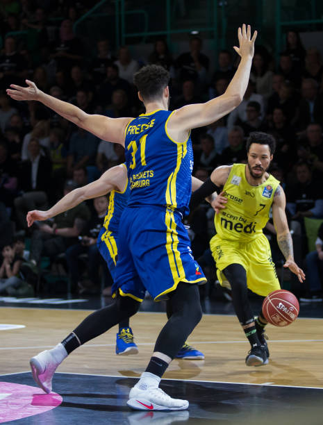 逐渐成熟的 逐渐成熟的